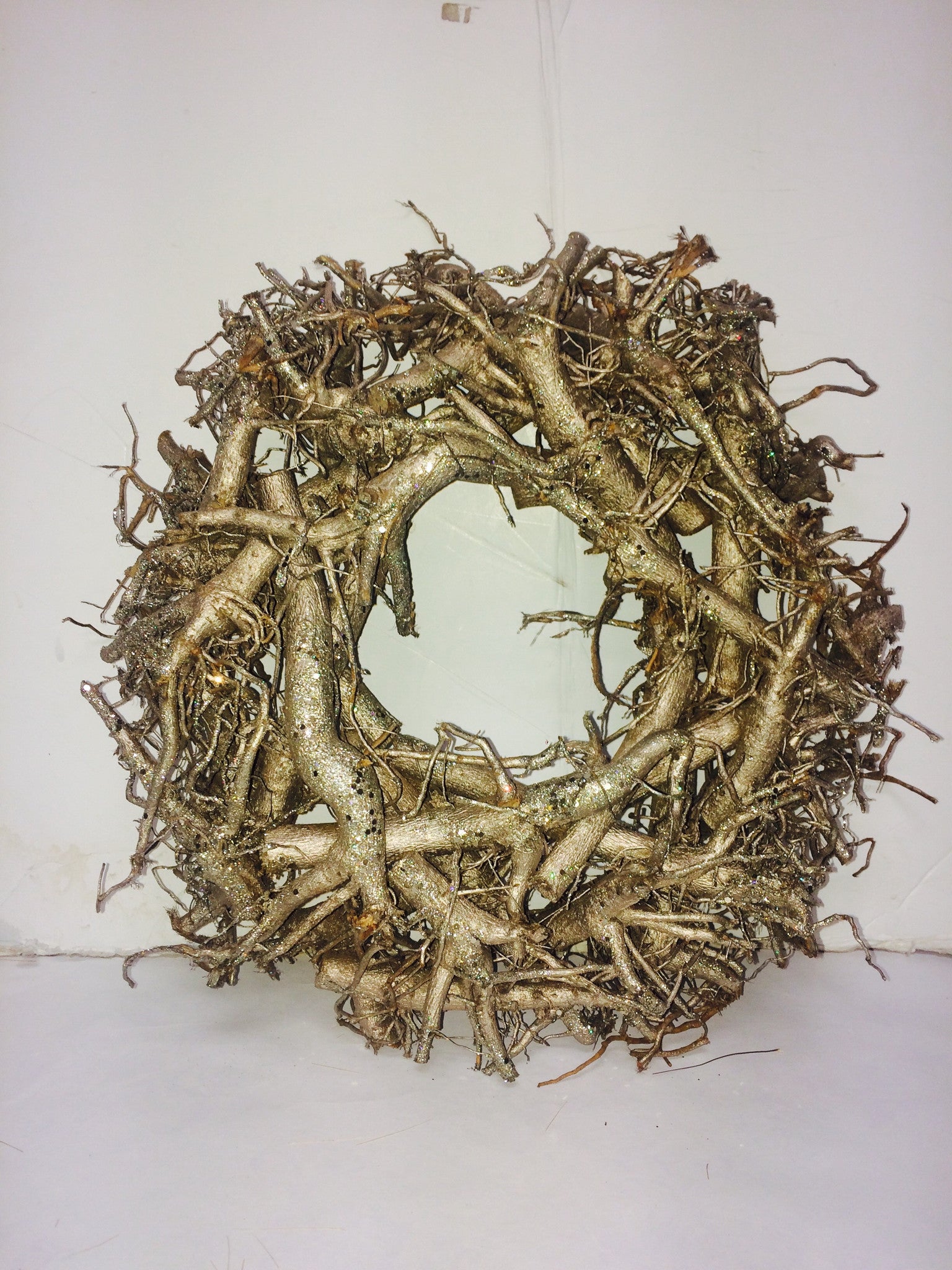 Shiny Bronze Wood Stick Wreath